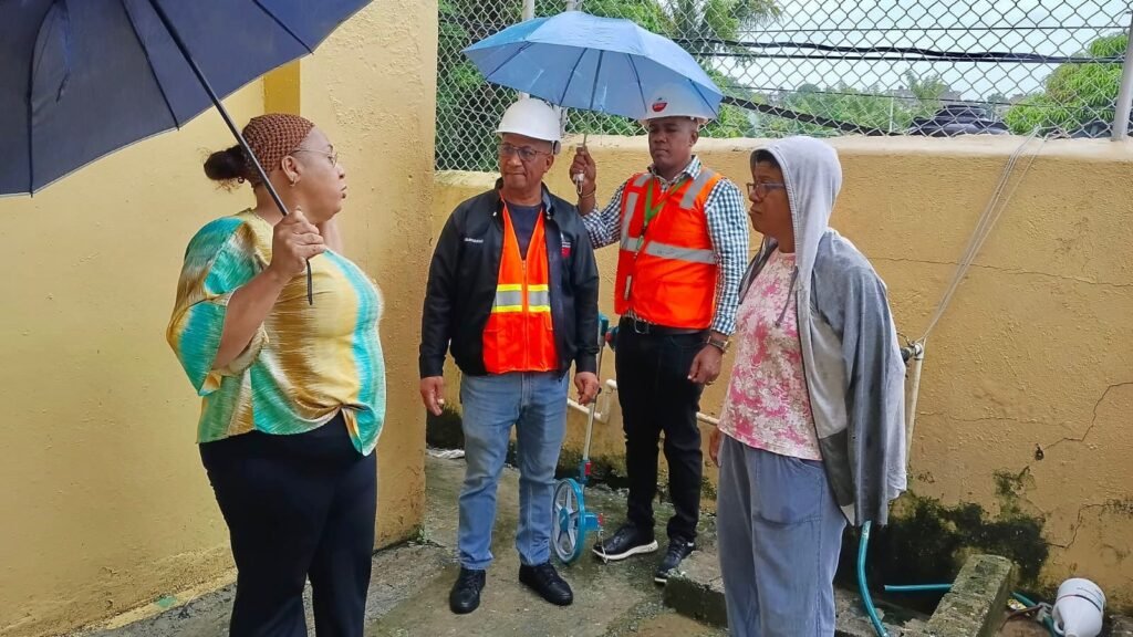 Infraestructura Escolar preparada para reparar daños en escuelas tras paso de la tormenta Melissa