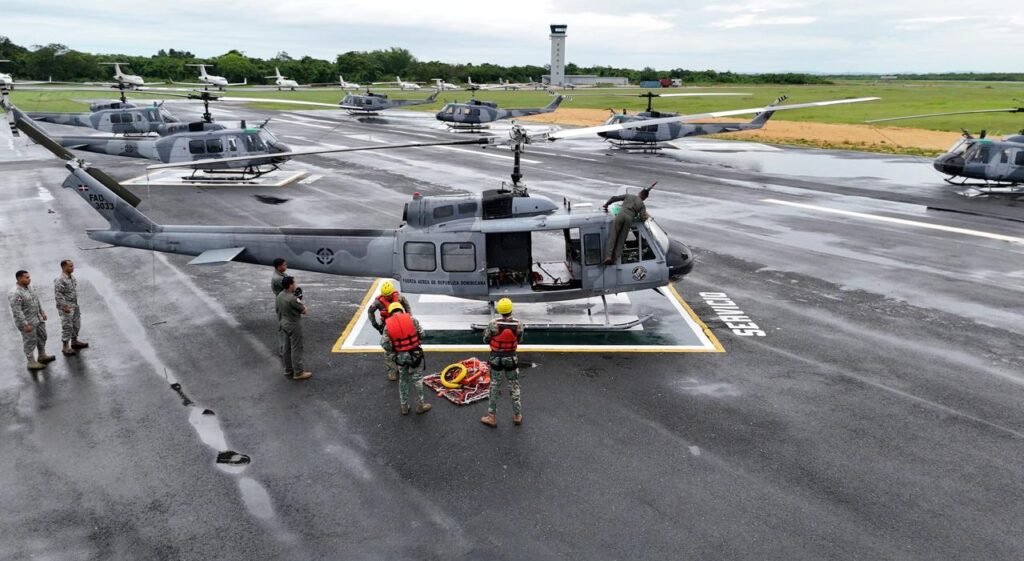 Fuerzas Armadas dominicanas listas para emergencias por tormenta Melissa