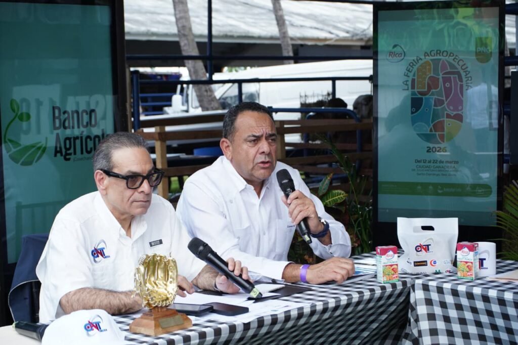 CONALECHE DESARROLLA CONCURSOS Y PRESENTA AVANCES DEL SECTOR LECHERO EN LA FERIA AGROPECUARIA NACIONAL